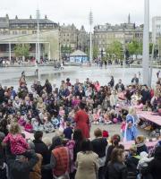 Our  ever-popular Mad Hatter's Tea Party show entertained huge crowds.