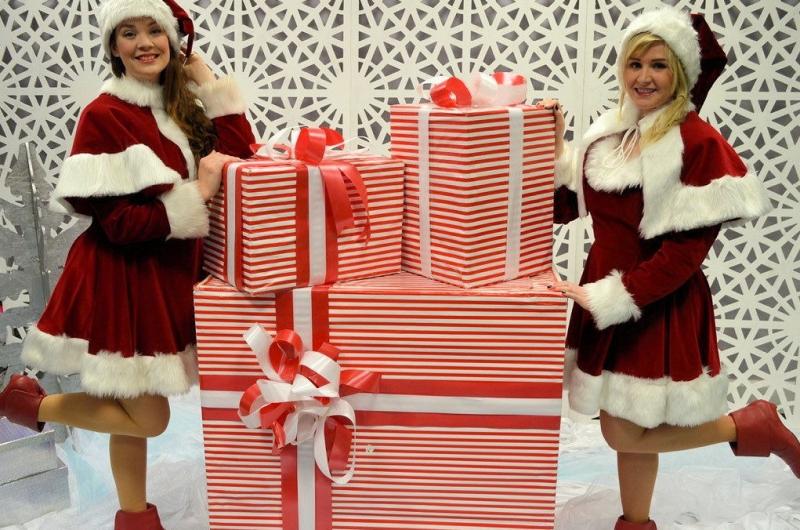 Santa's Little Helpers - perfect for a Christmas Grotto!