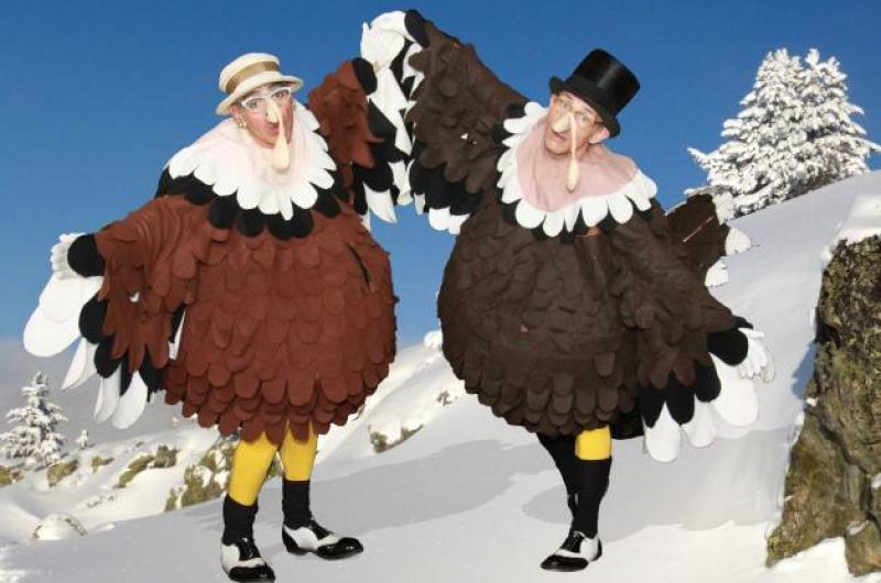 Tap Dancing Turkeys: Everybody loves turkey at Christmas ... and even better when the turkey does a tap dance! 